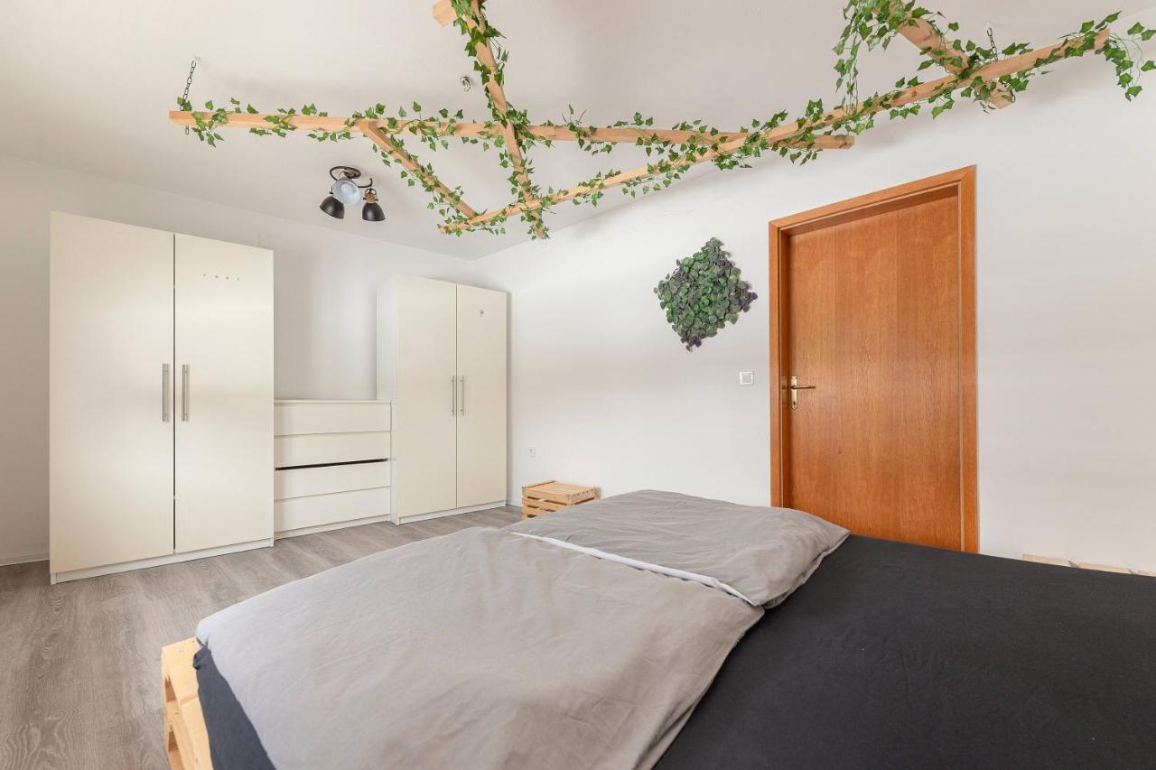 Ferienwohnung Apartma Vevce Laibach Exterior foto